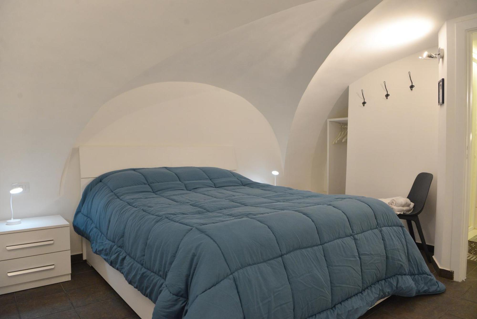 Apartment G House *