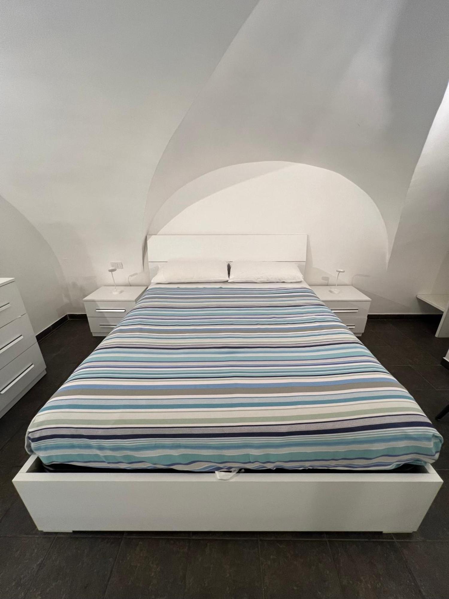 Apartment G House